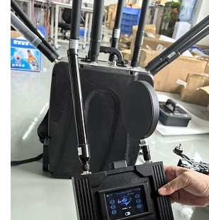 Intelligent 10 Antenna 1.5km 433mhz 2.4G Manpack Jammer With Drone Detector