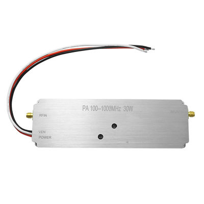 Module d'amplificateur de 50 W 400-5800 MHz avec protection contre la température pour un large éventail d'applications