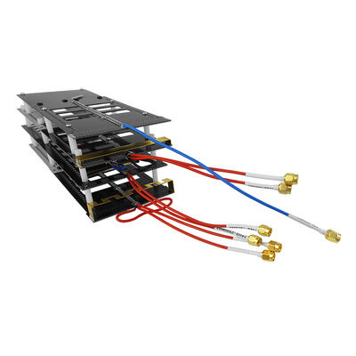 Antenne PCB combinée 7 bandes à gain élevé, faible perte, 50W SMA-J pour amplification RF et gestion de signal
